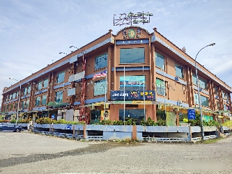 Retail Shop Lot