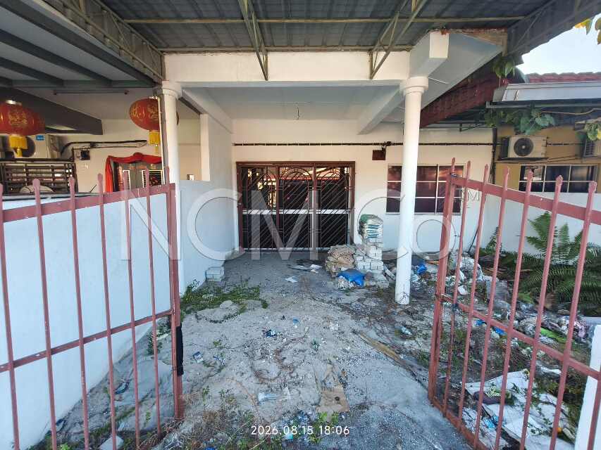 1 Storey Terrace House, Intermediate