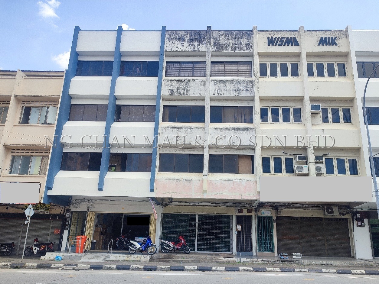 4 Storey Shop Office, Intermediate