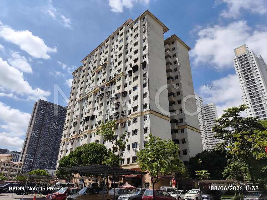 Apartment, Corner Lot, Low Cost