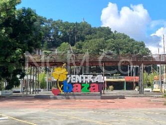 Retail Shop Lot