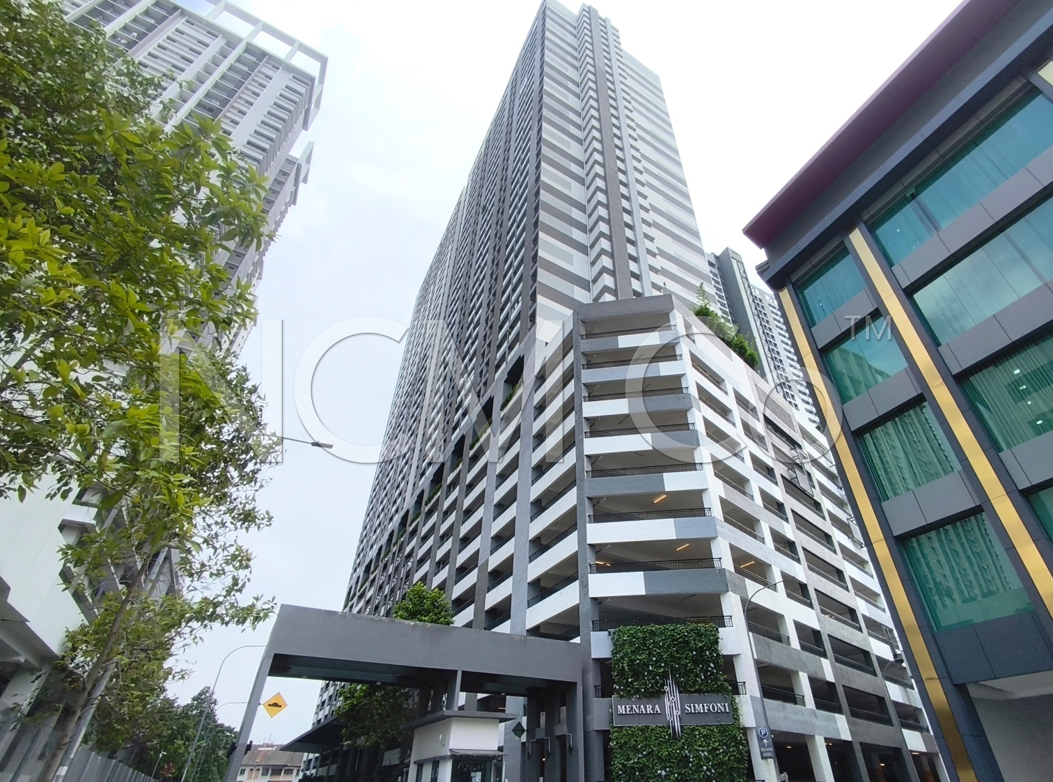 Service Apartment