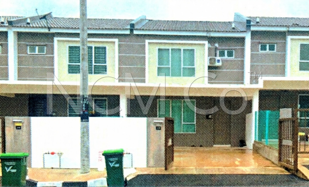 2 Storey Terrace House, Intermediate