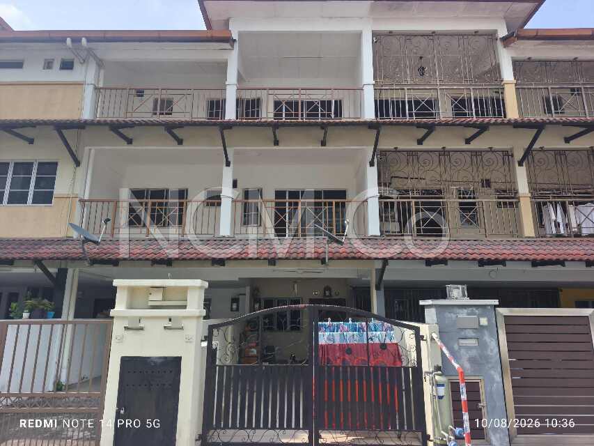 Duplex Town House