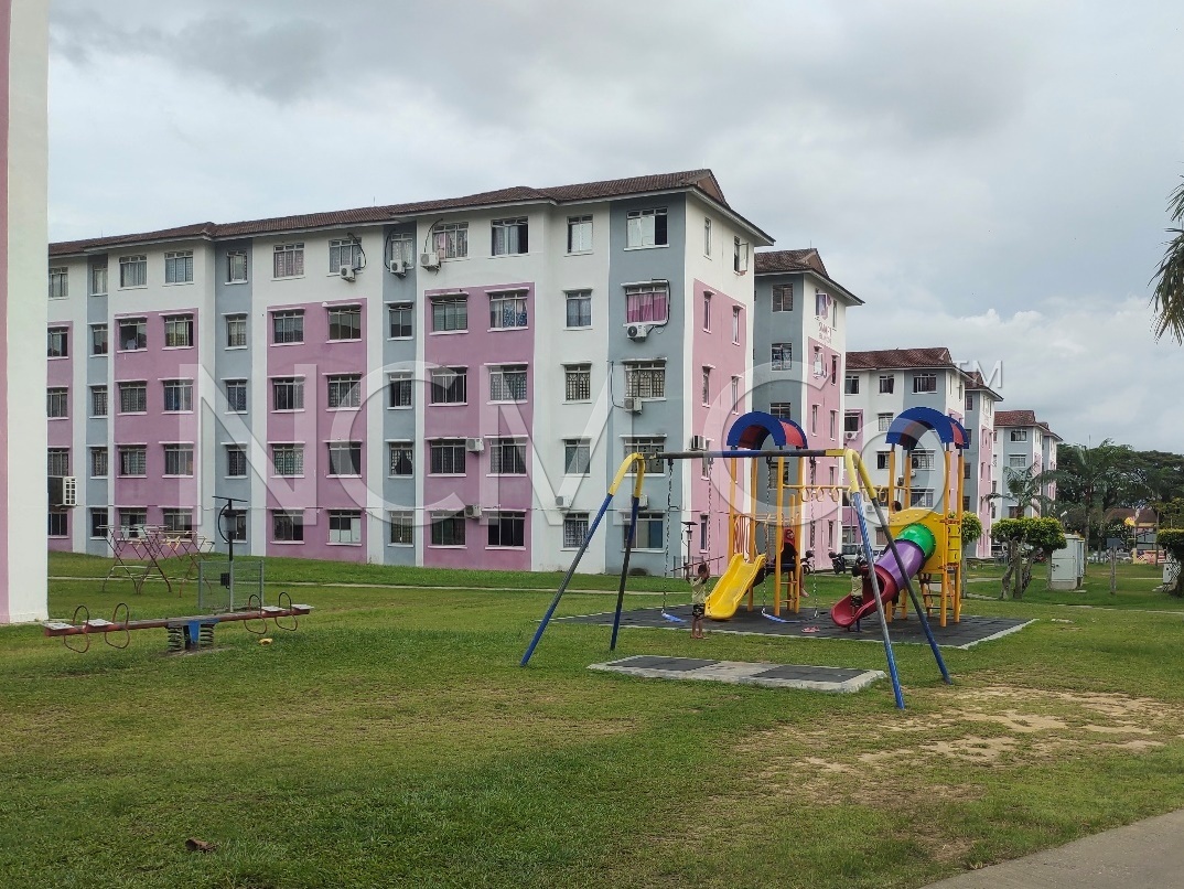 Apartment, Low Cost