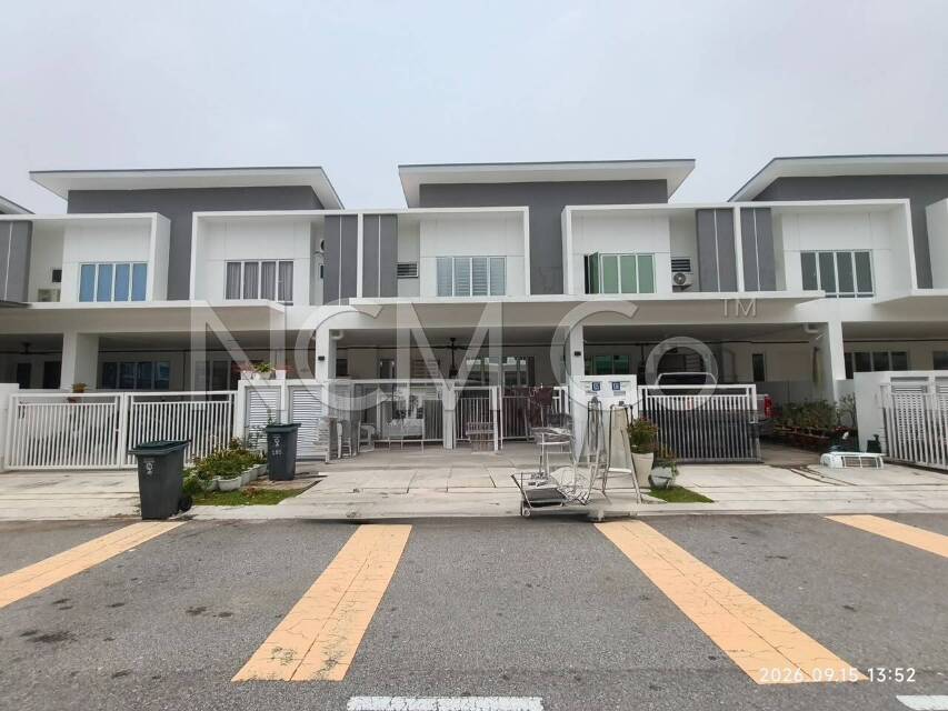 2 Storey Terrace House, Intermediate