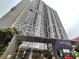 Service Apartment, Corner Lot