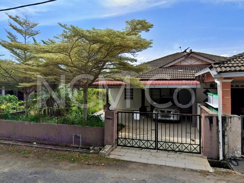 1 Storey Semi Detached House