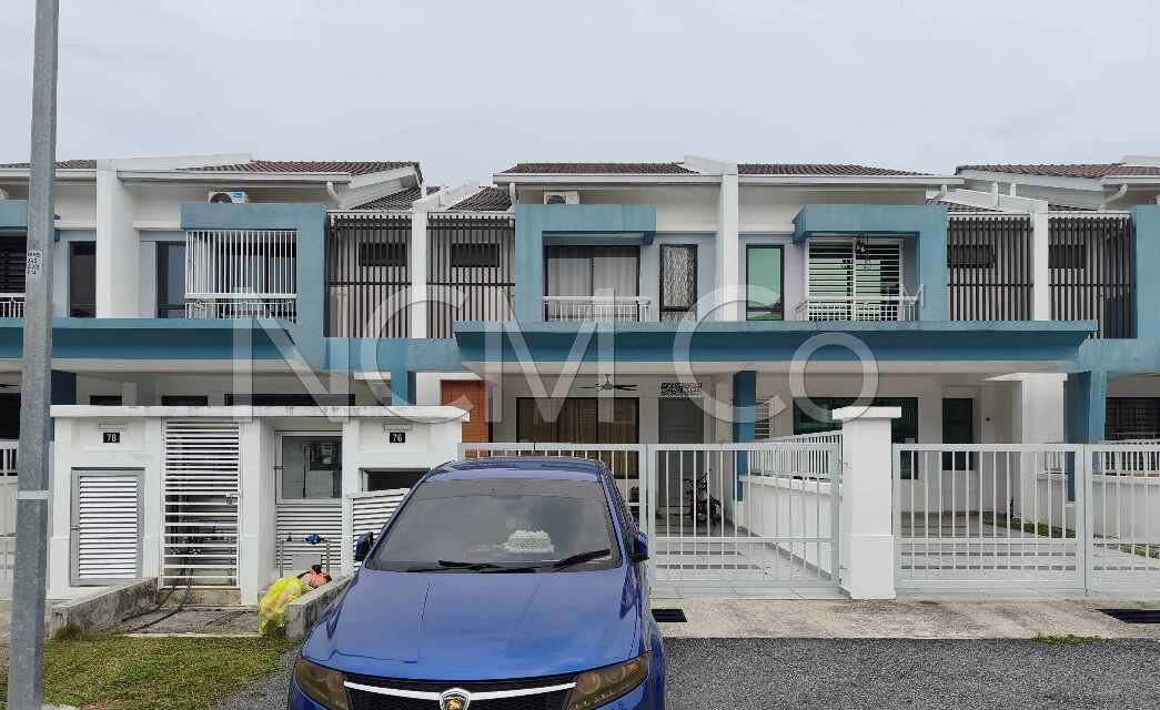 2 Storey Terrace House, Intermediate