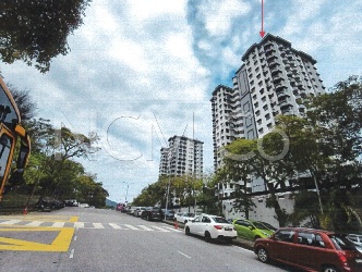 Condominium, Corner Lot
