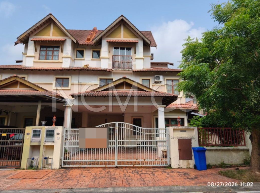 2.5 Storey Semi Detached House
