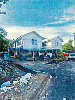 Cluster House