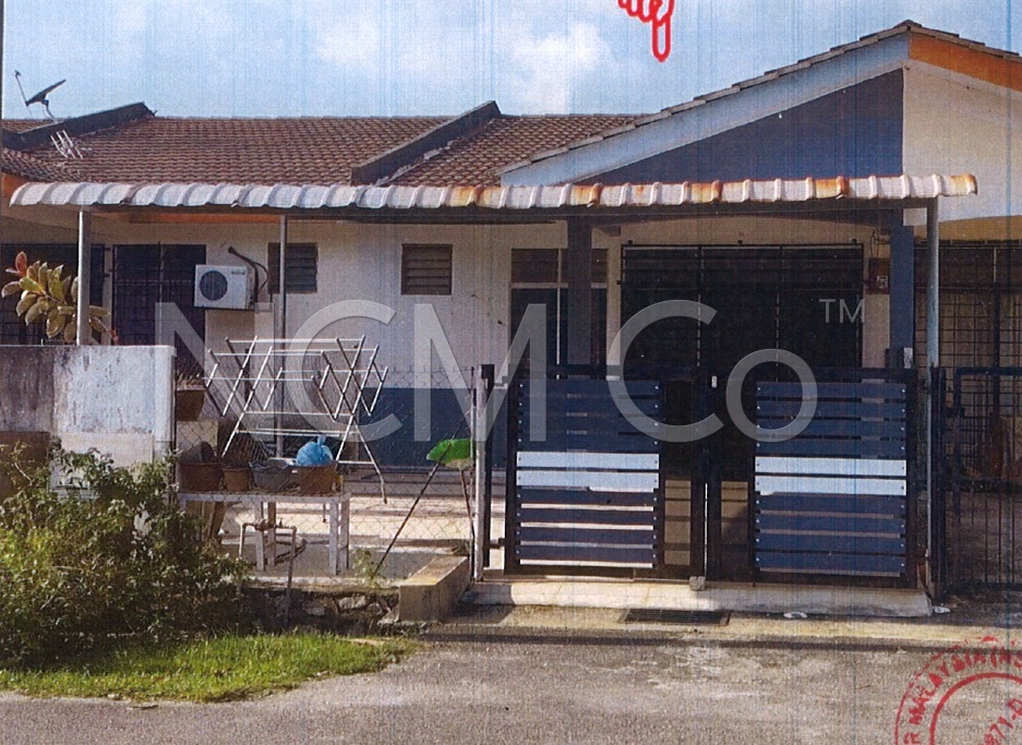 1 Storey Terrace House, Intermediate
