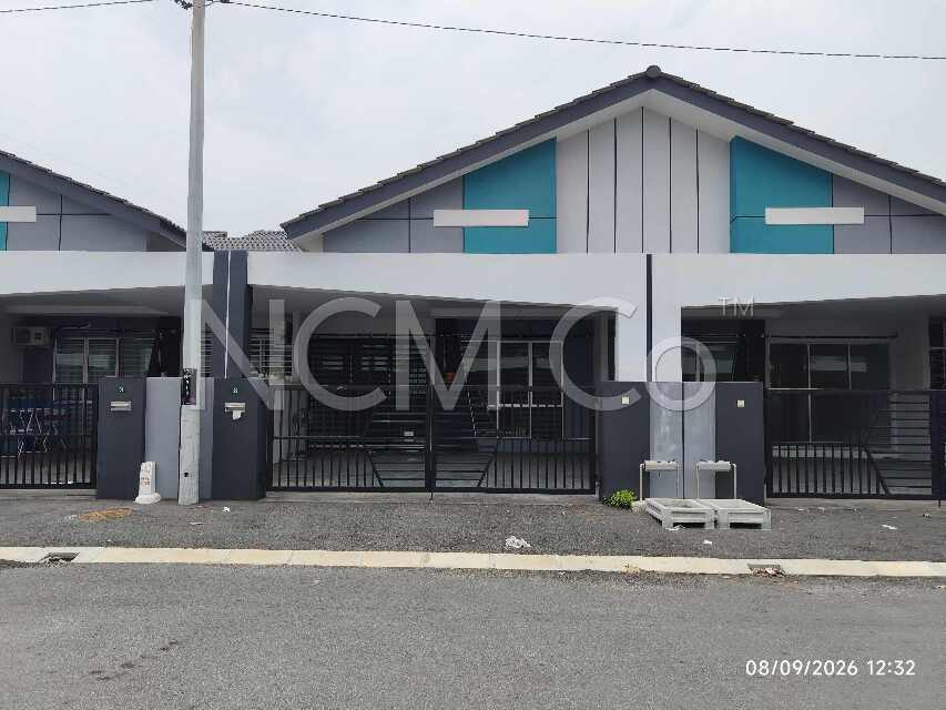 1 Storey Terrace House, Intermediate