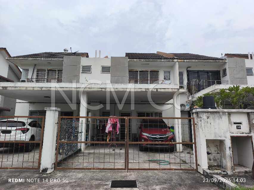 2 Storey Terrace House, Intermediate