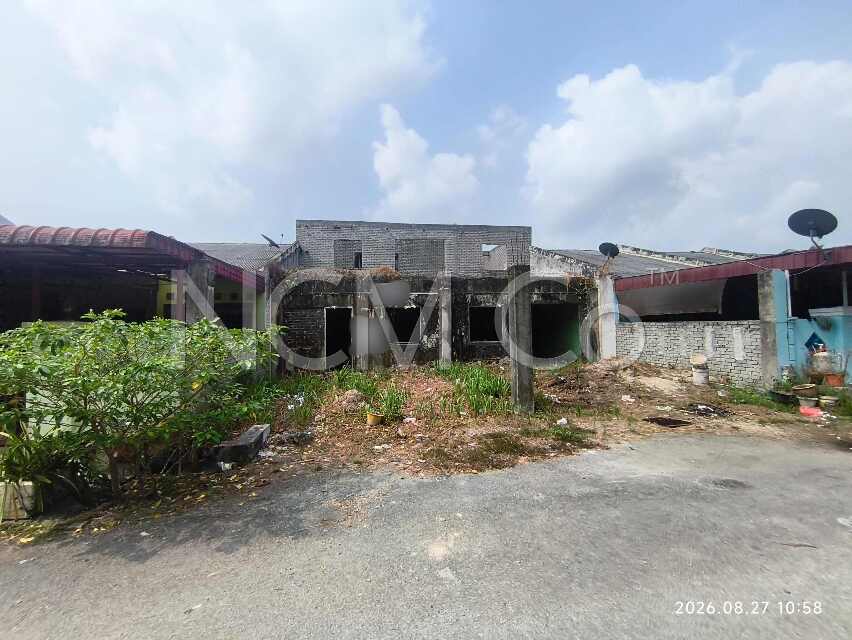 1 Storey Terrace House, Intermediate