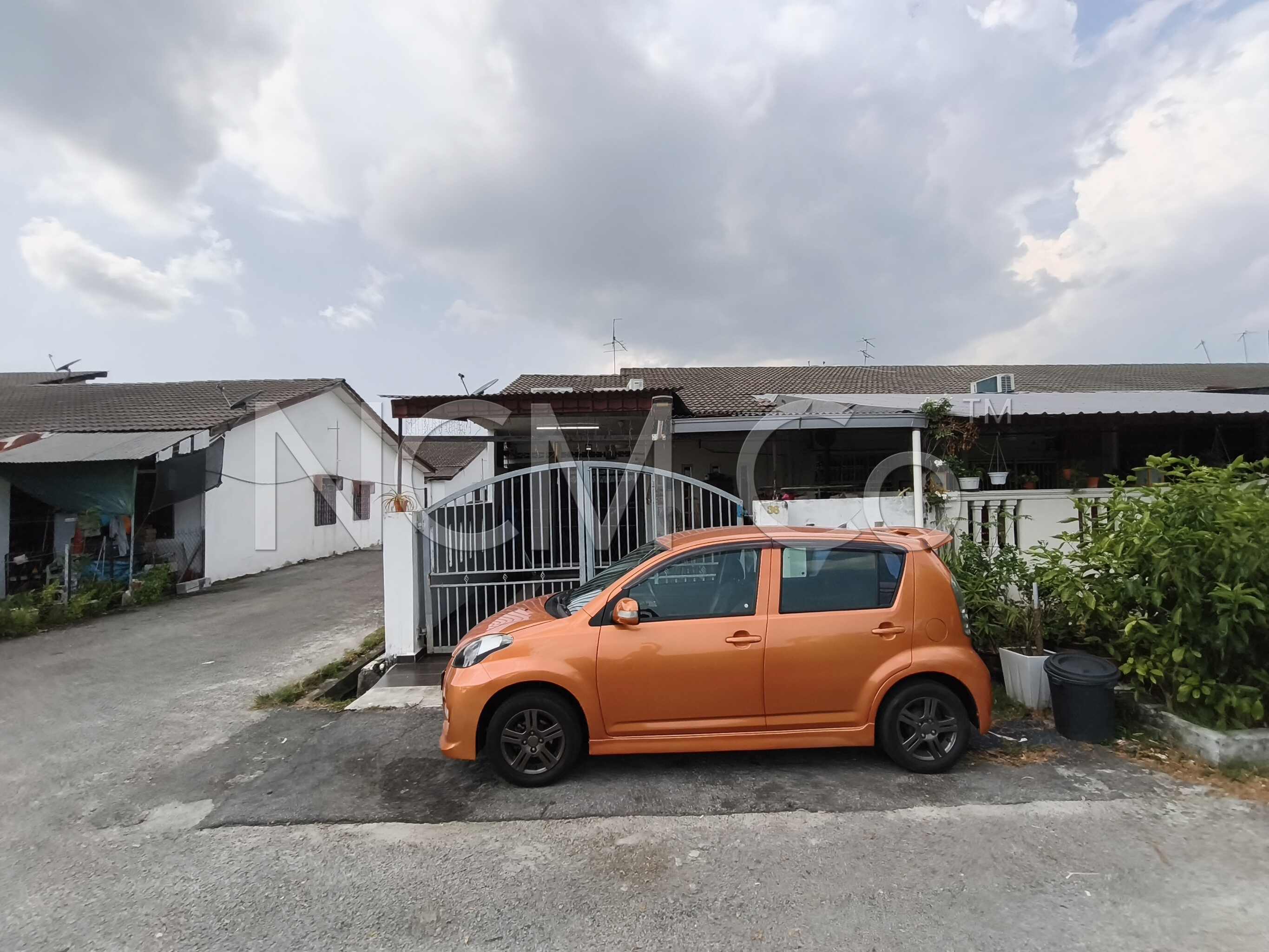 1 Storey Terrace House, End Lot