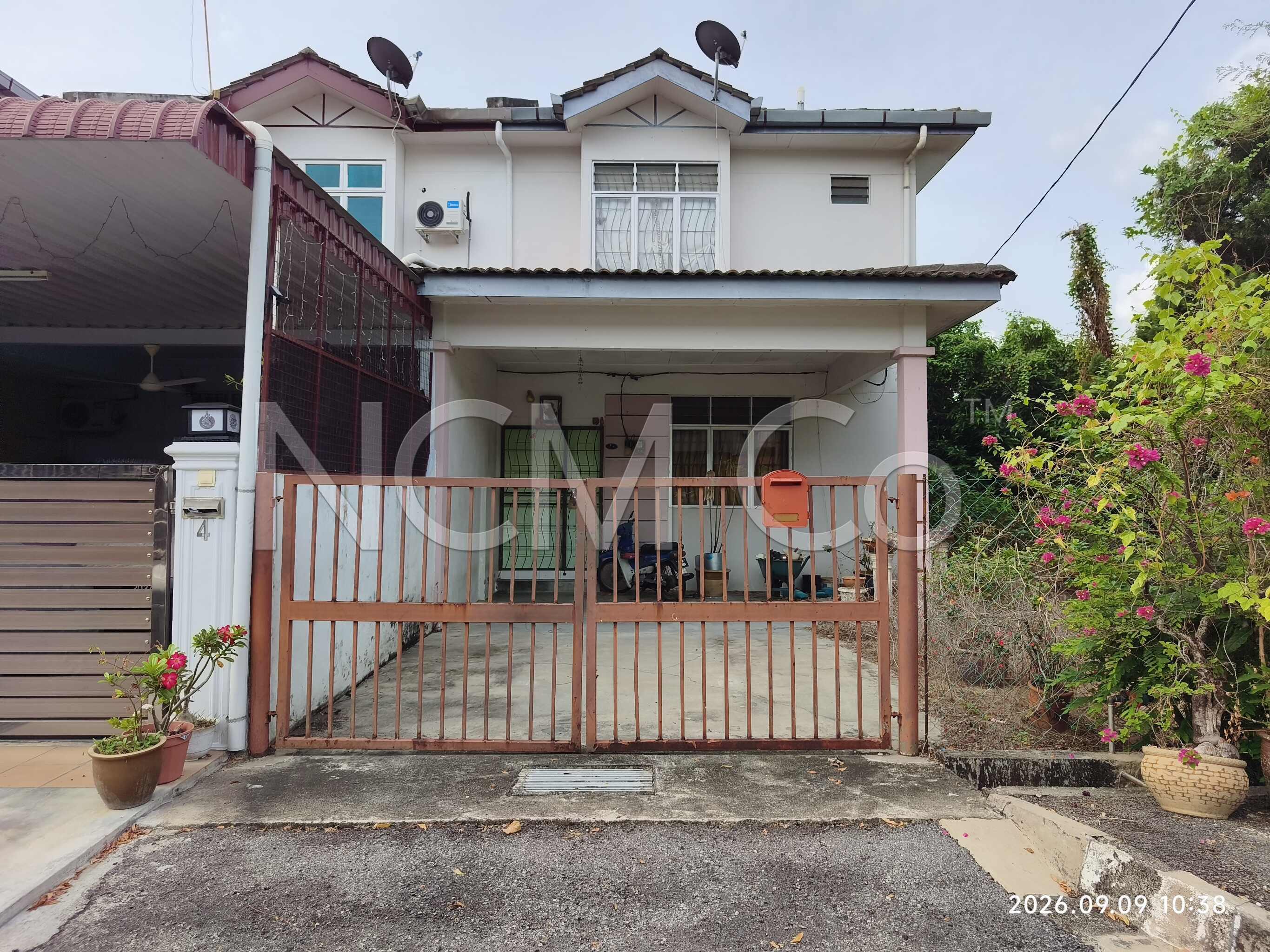 2 Storey Terrace House, Corner Lot