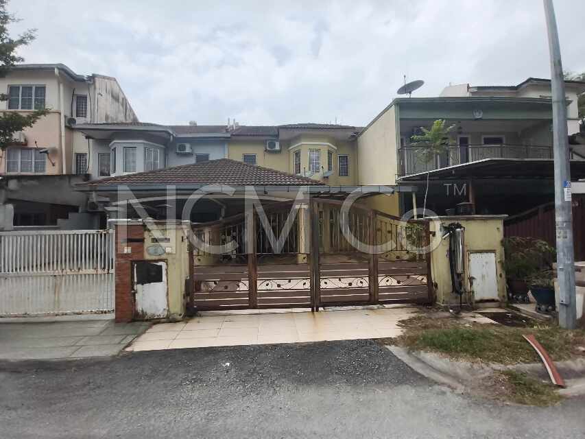 2 Storey Terrace House, Intermediate