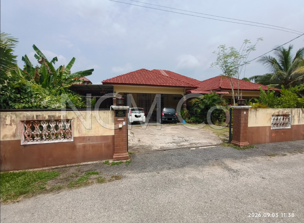 1 Storey Semi Detached House