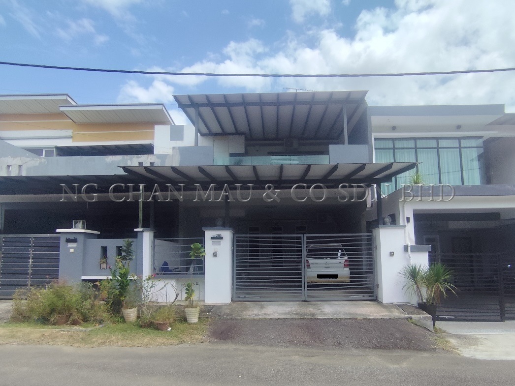 2 Storey Terrace House, Intermediate, Renovated