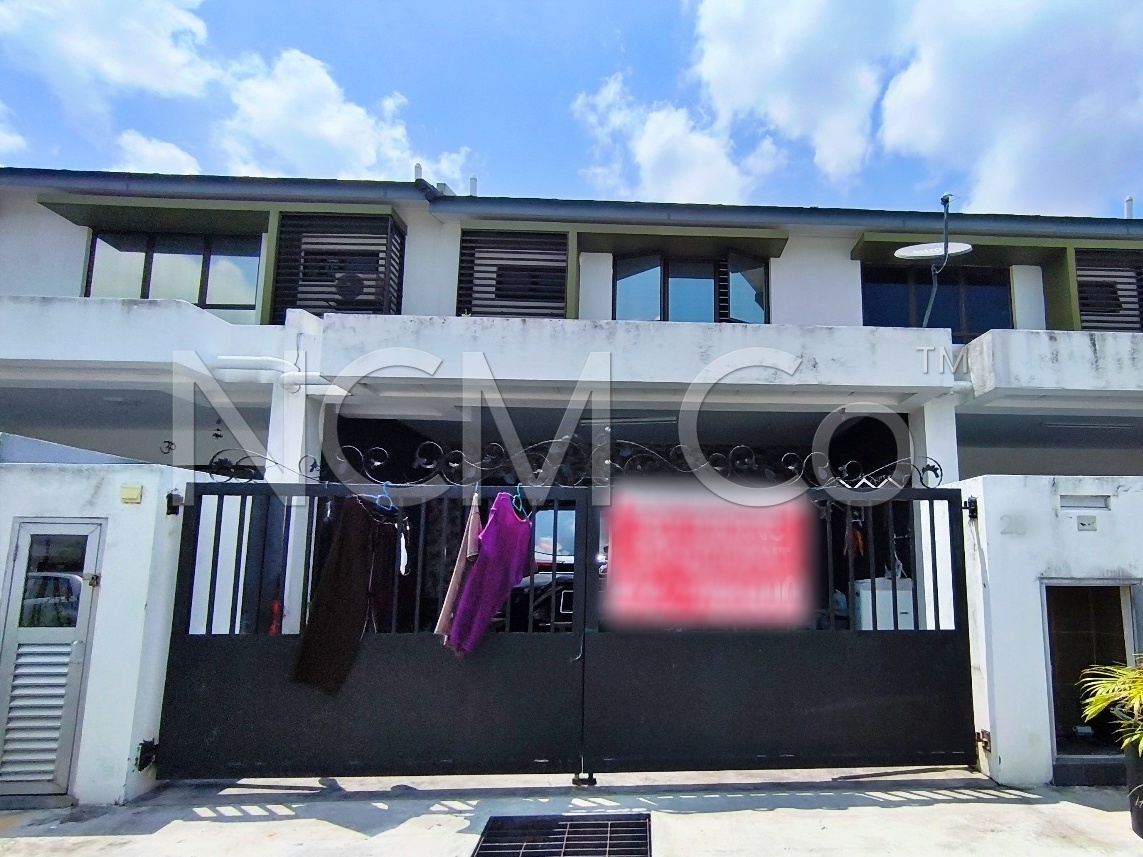 2 Storey Terrace House, Intermediate