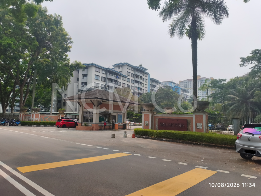 Apartment, Medium Cost