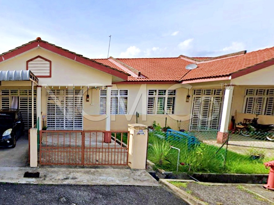 1 Storey Terrace House, Intermediate