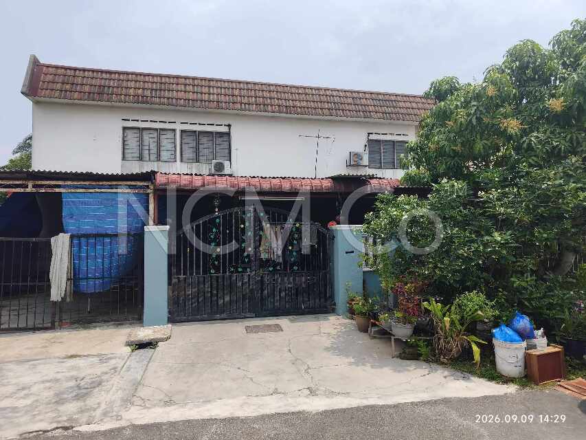 2 Storey Terrace House, Intermediate, Low Cost, Renovated