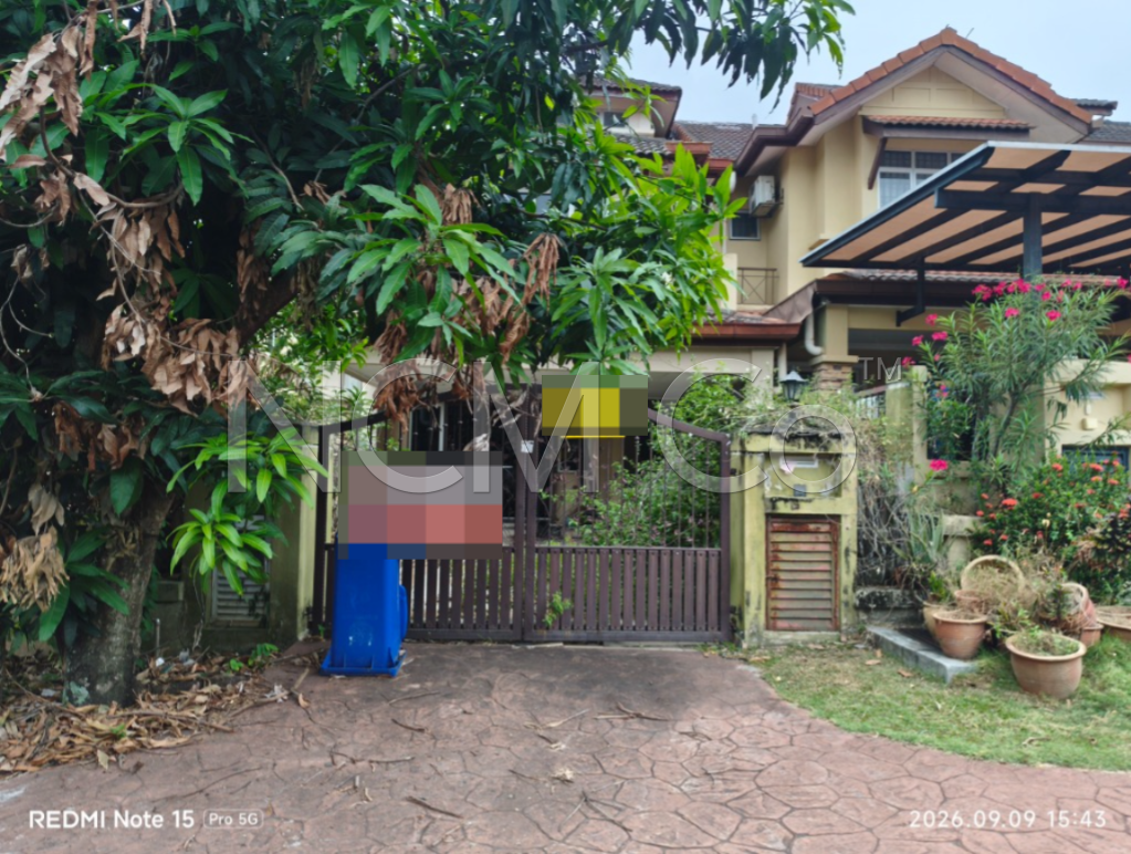 2 Storey Terrace House, End Lot, Renovated