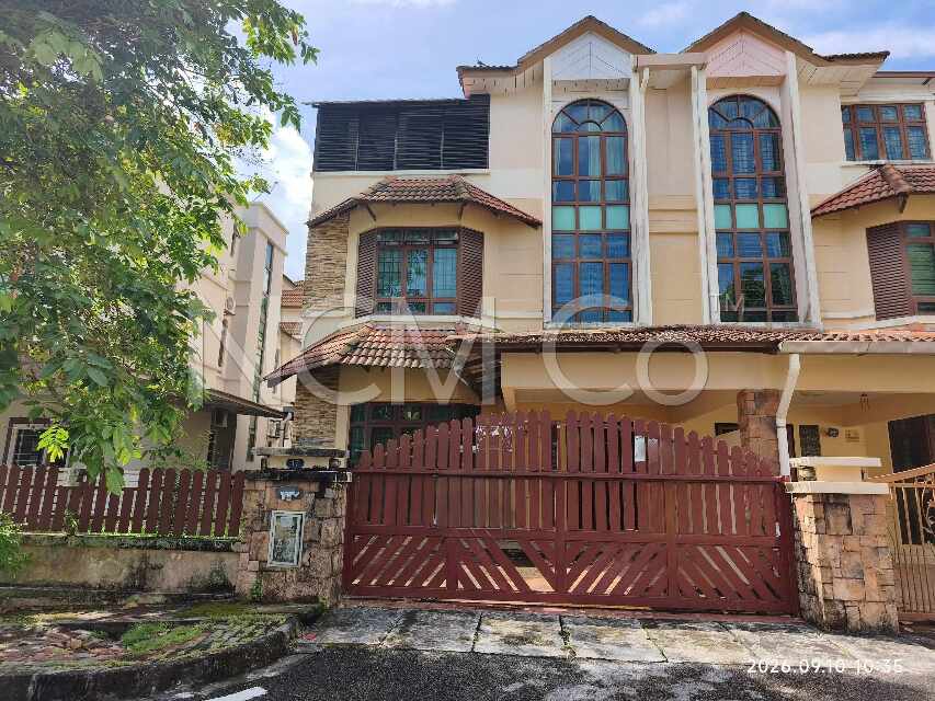3 Storey Semi Detached House