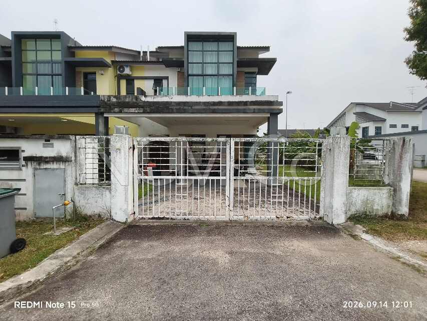 2 Storey Terrace House in Horizon Residence II, Corner Lot