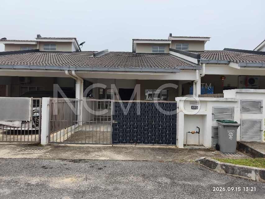 1 Storey Terrace House, Intermediate