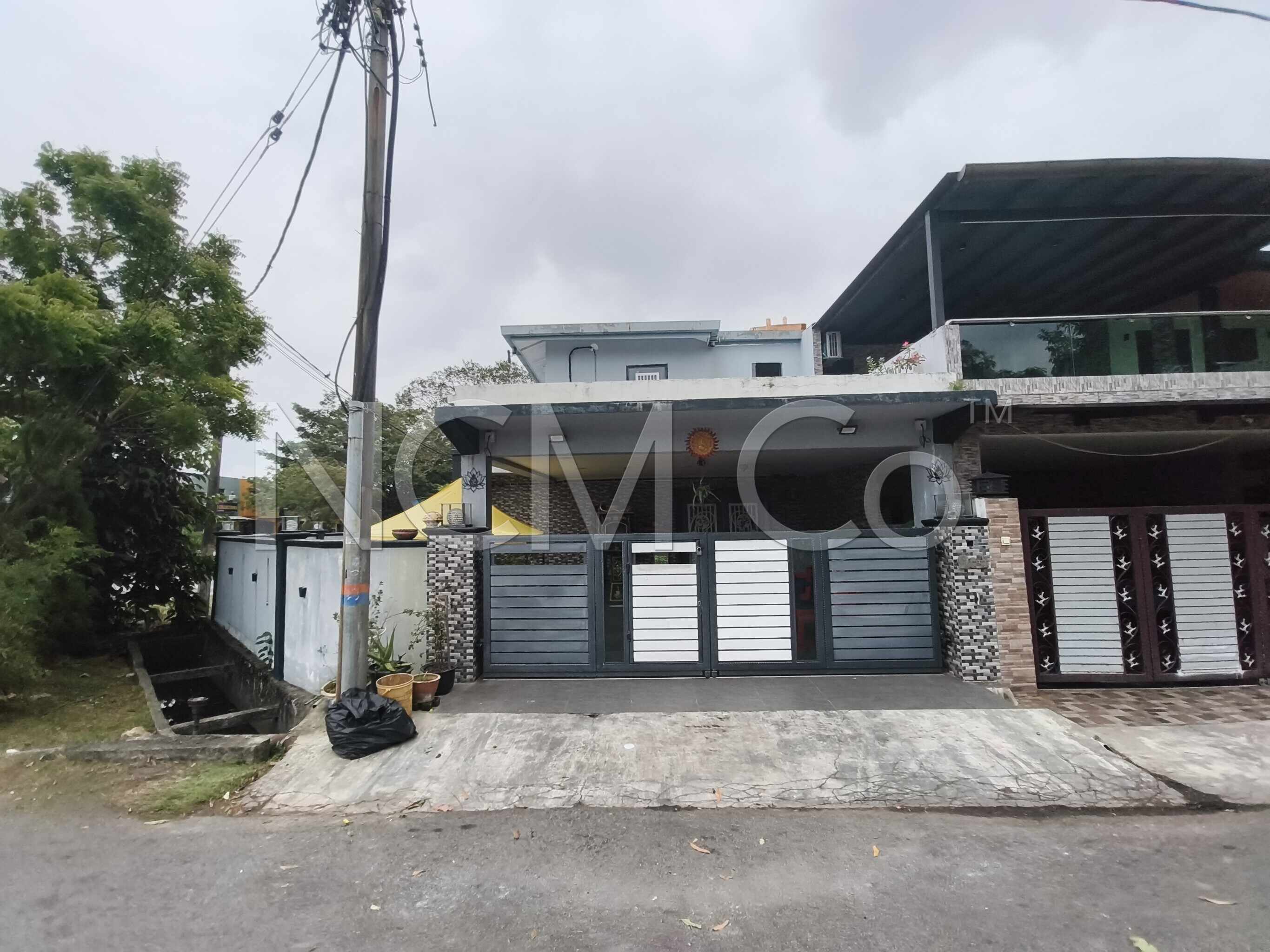 2 Storey Terrace House, Corner Lot