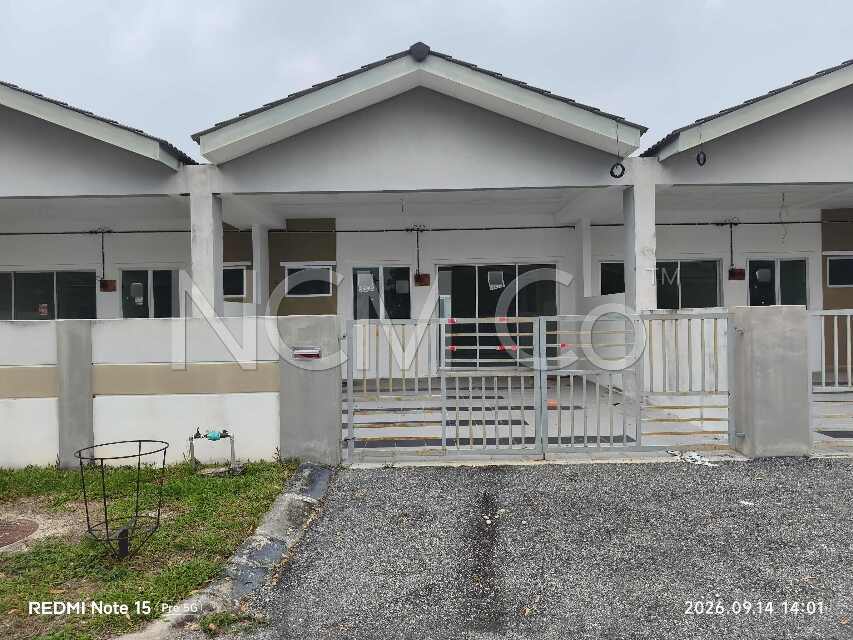 1 Storey Terrace House, Intermediate