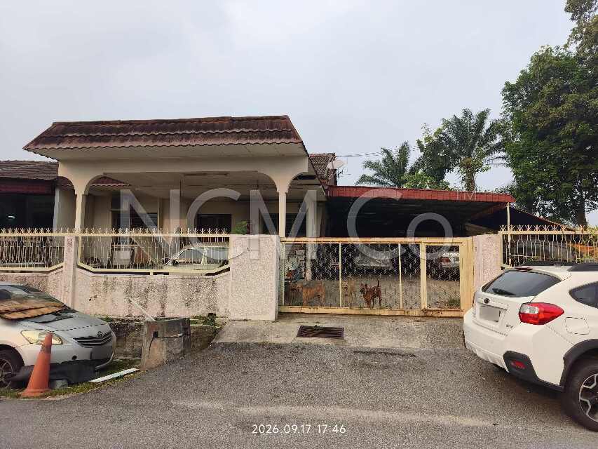 1 Storey Terrace House, Corner Lot