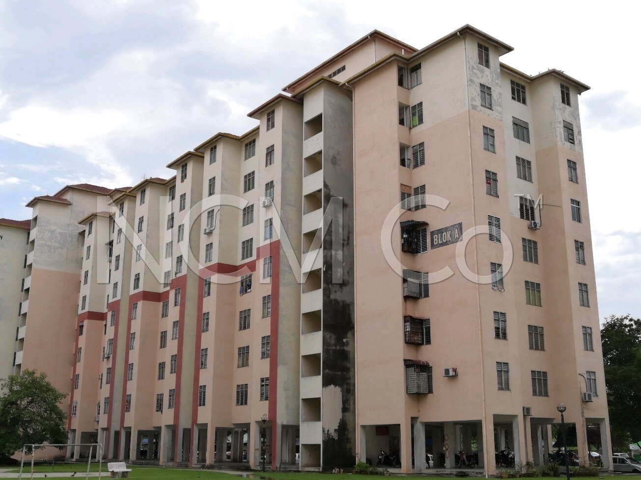 Apartment, End Lot, Low Cost