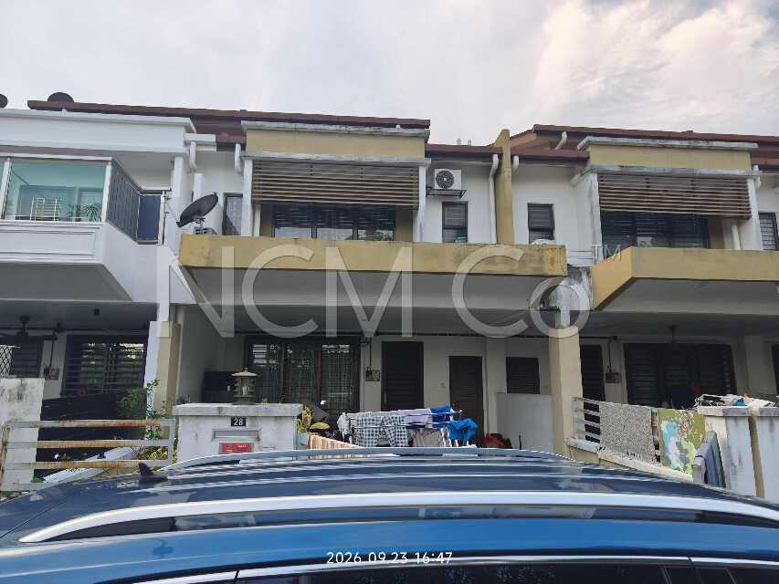 2 Storey Terrace House, Intermediate