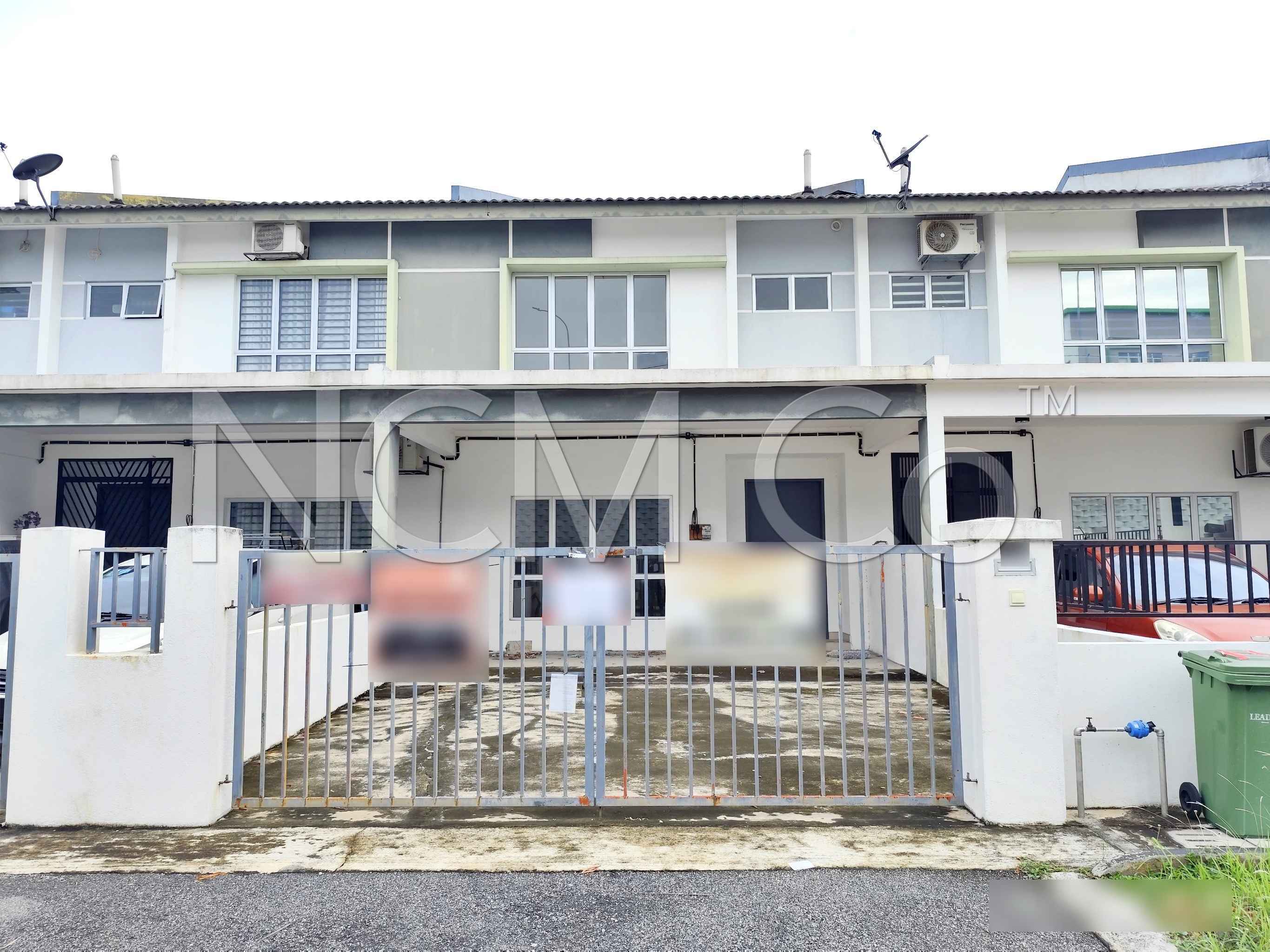 2 Storey Terrace House, Intermediate