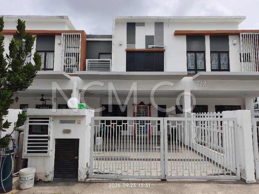 2 Storey Terrace House, Intermediate
