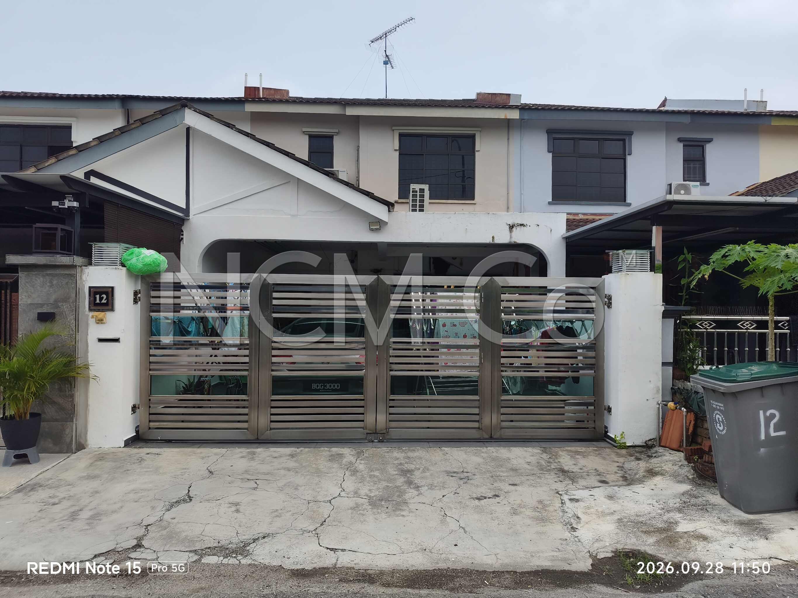 2 Storey Terrace House, Intermediate