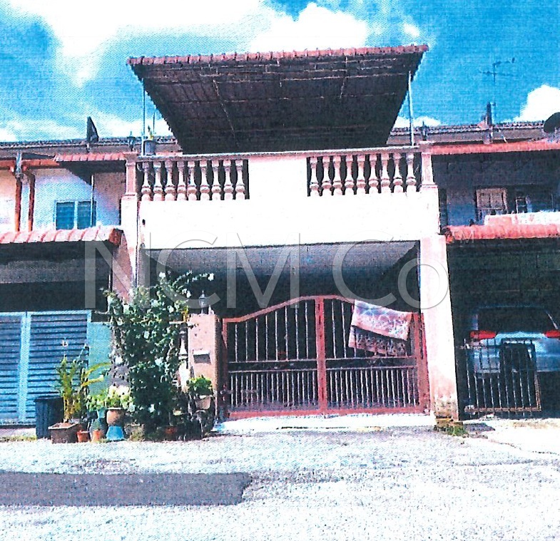 2 Storey Terrace House, Intermediate