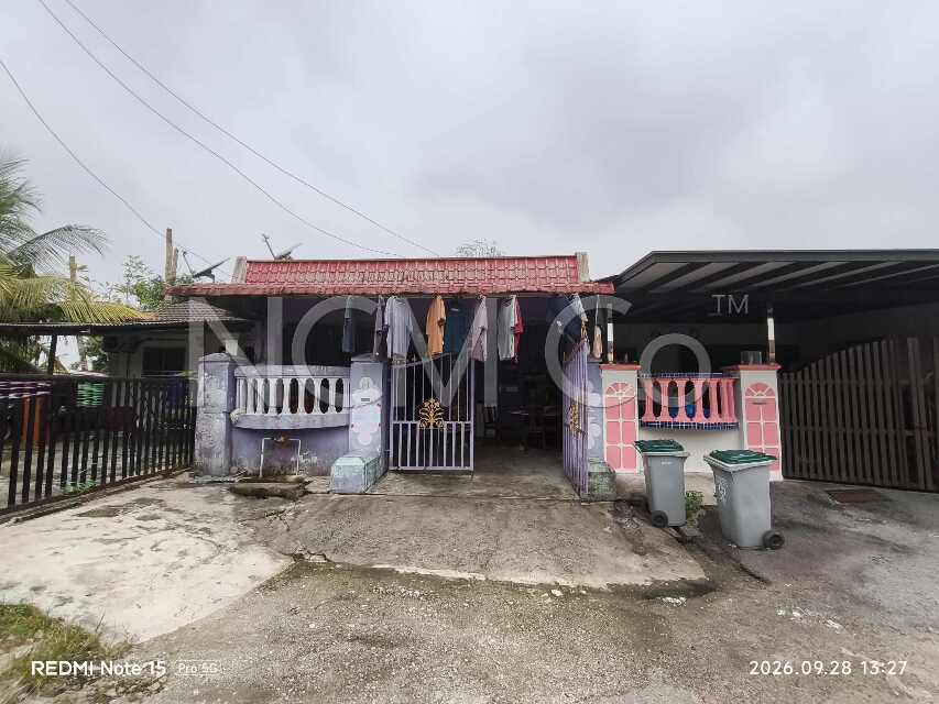 1 Storey Terrace House, Intermediate, Low Cost, Renovated