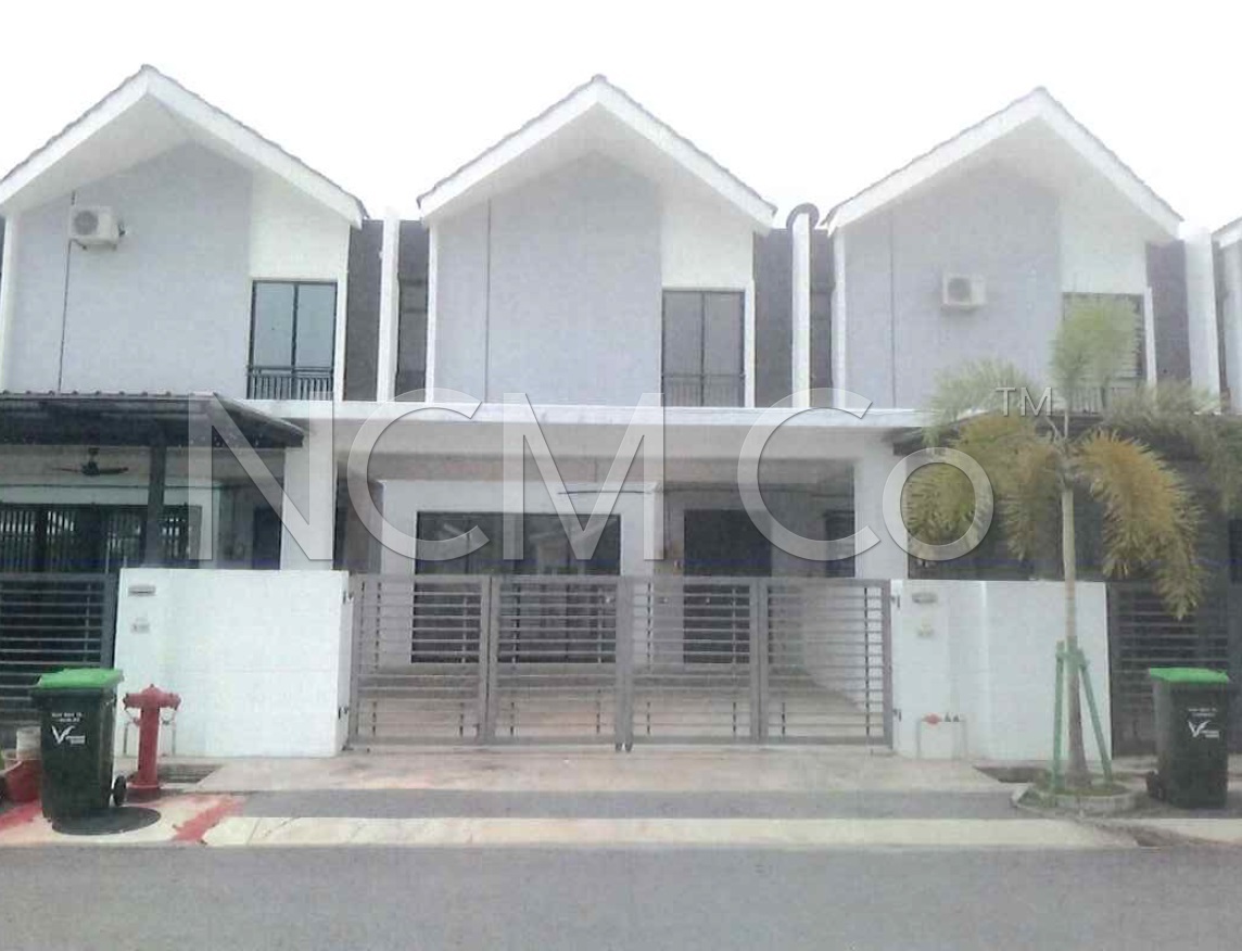 2 Storey Terrace House, Intermediate