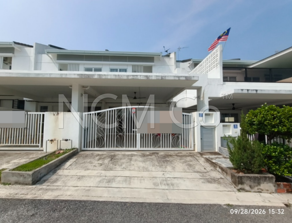 2 Storey Terrace House, Intermediate, Renovated