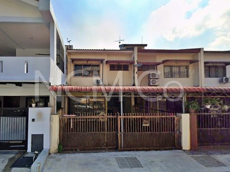 2 Storey Terrace House, Intermediate