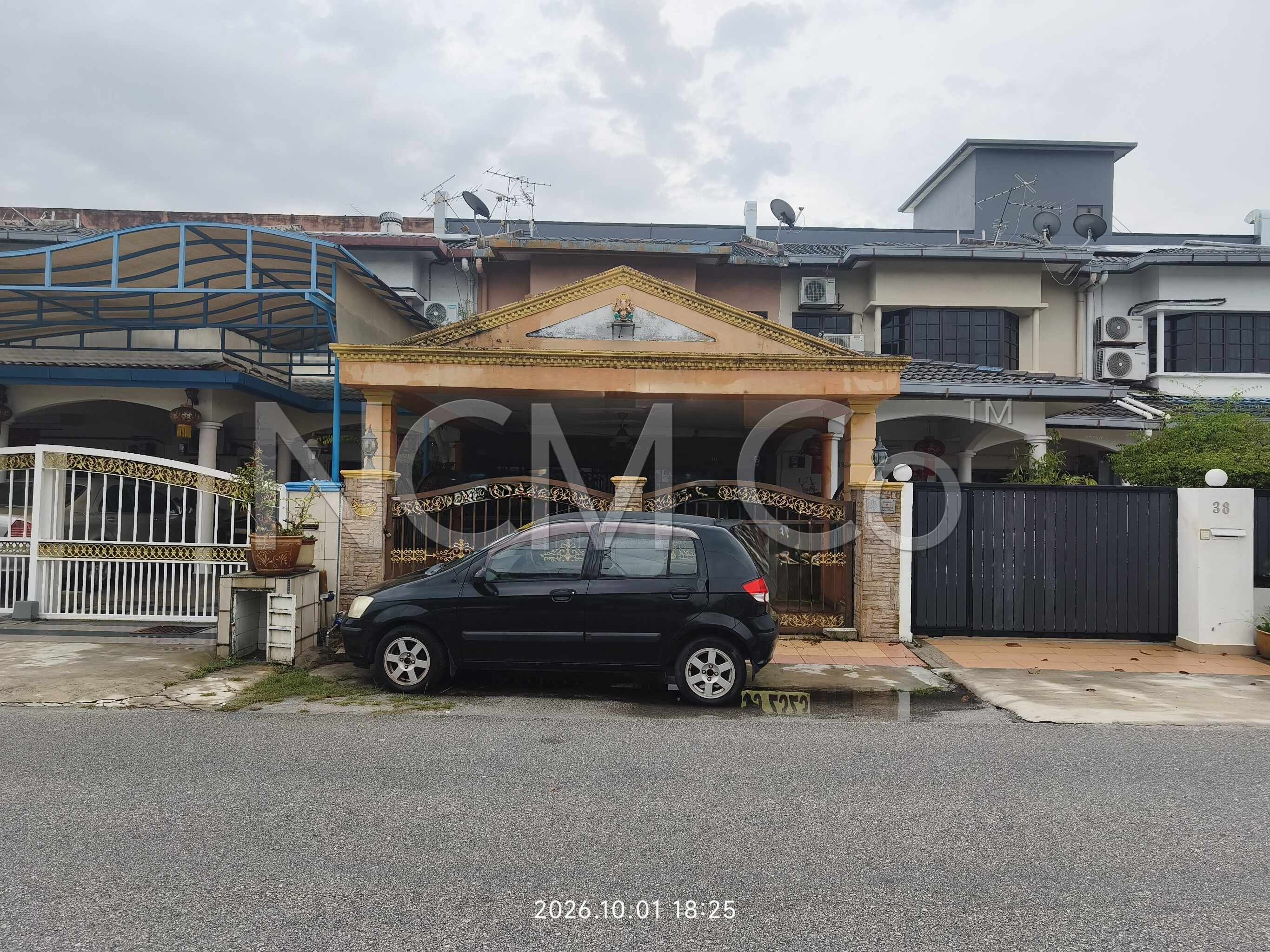 2 Storey Terrace House, Intermediate, Renovated