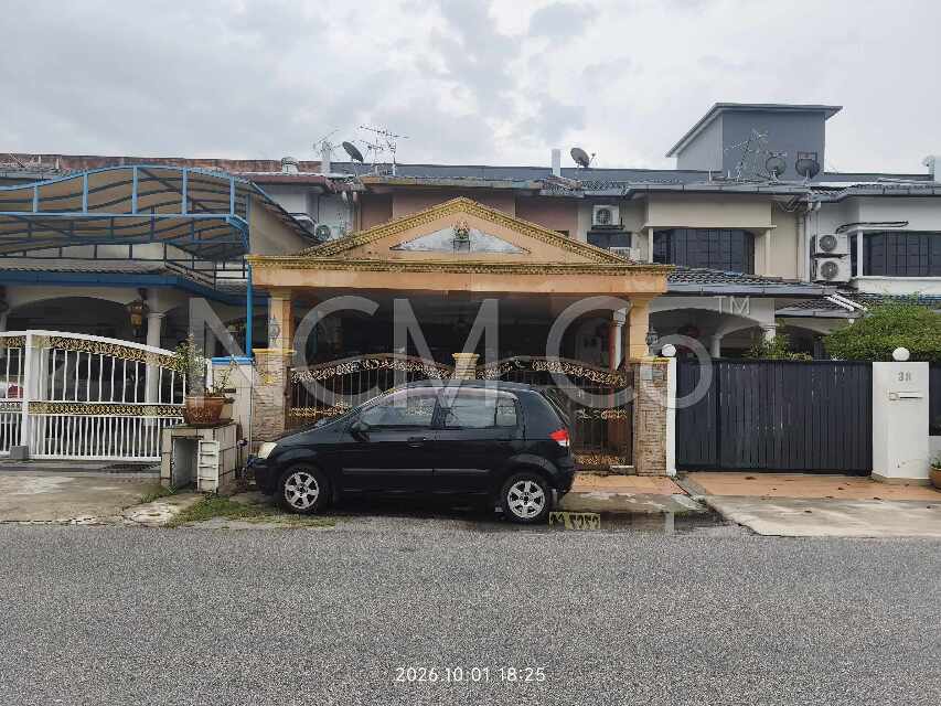2 Storey Terrace House, Intermediate, Renovated