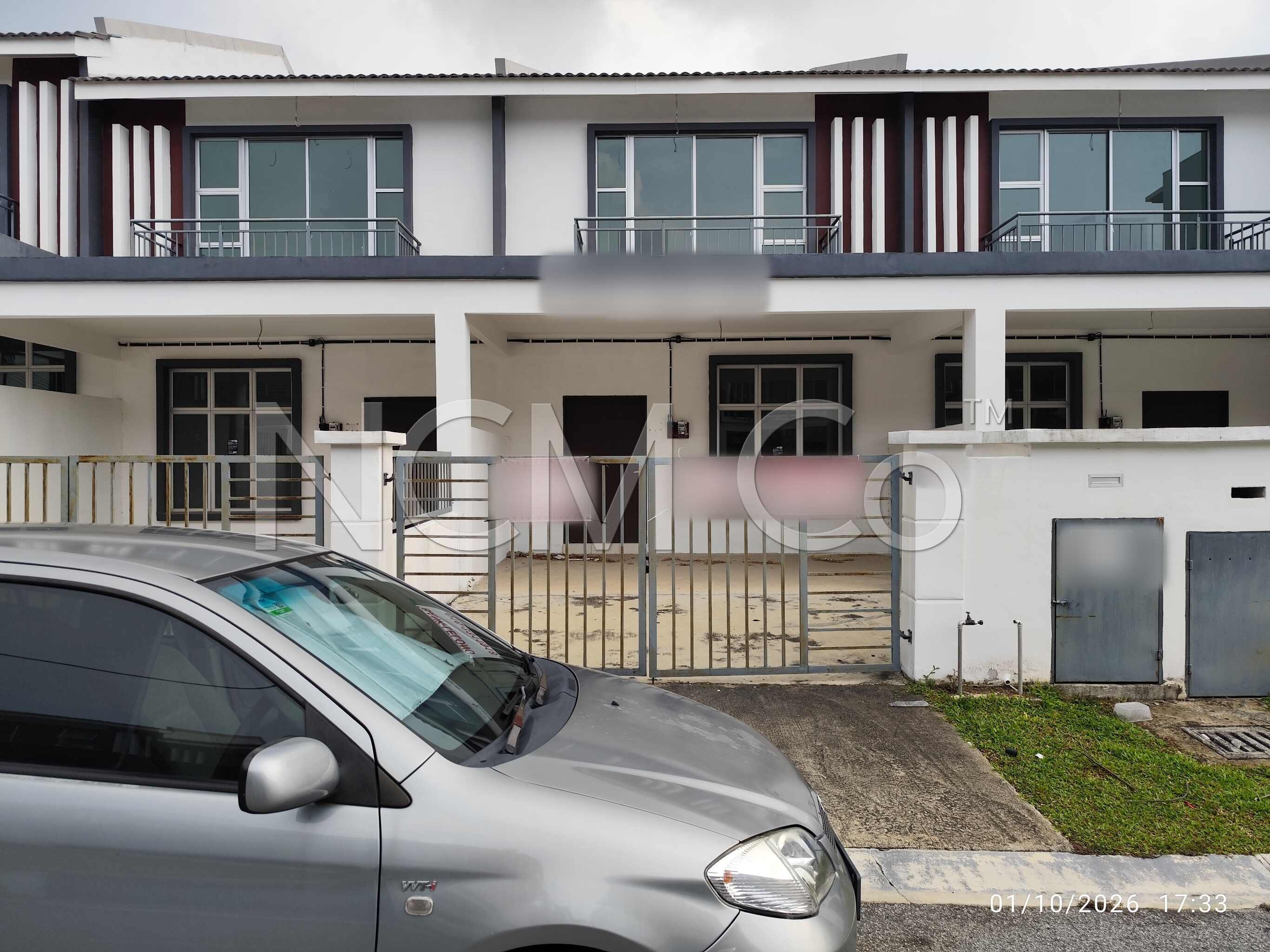 2 Storey Terrace House, Intermediate
