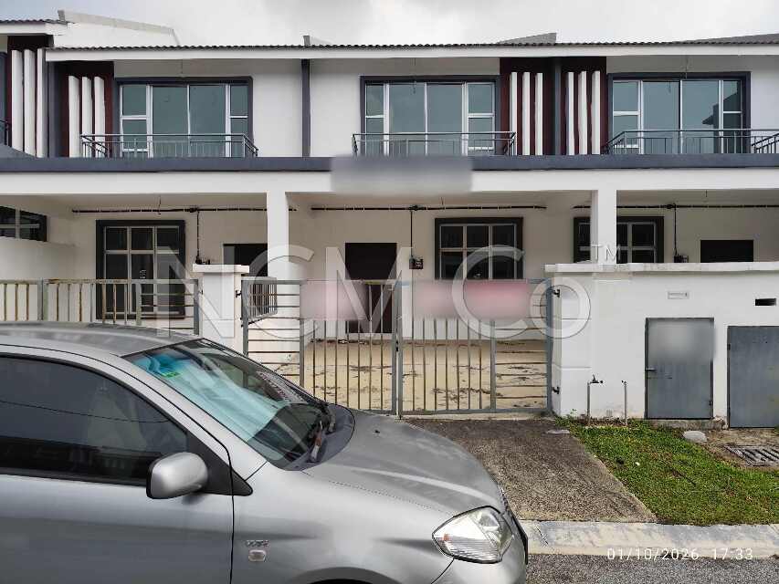 2 Storey Terrace House, Intermediate